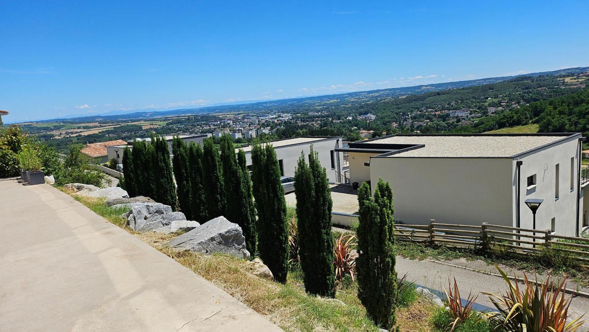 Hébergement de vacances T3 Avec Vue Sur Les Alpes *